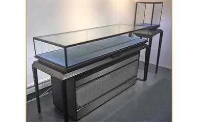 高端珠寶展柜廠怎么找？設計與上門安裝一站式服務指南